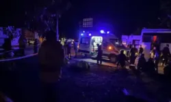 Tarım işçilerini taşıyan midibüs ile TIR çarpıştı: 17 yaralı!