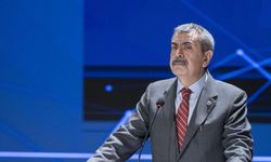 Bakan Tekin duyurdu: MEB’den Meta’ya dava hamlesi!