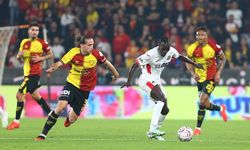 Kara bulutlar dağıldı: Göztepe, Çorum'u da yıktı!
