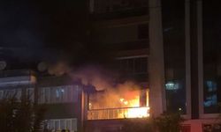 Alevler gece yarısı sardı: 5 kişi dumandan etkilendi!