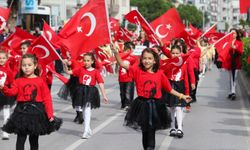 Karşıyaka’da 7’den 77’ye bayram coşkusu