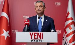 Özel'den dikkat çeken Cemil Tugay açıklaması: İzmirlilere özür borcumuz olabilir!