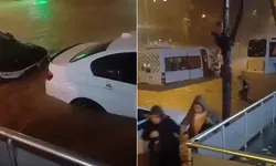 Caddeler göle döndü, araçlar yolda kaldı: 41 yurttaş tahliye edildi