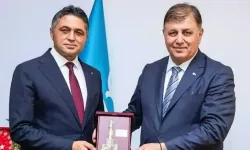 Acar’dan AK Parti’ye geçen Tugay’a ‘başarı’ mesajı!