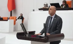 Özlale’den Şimşek’e ‘gönüllü iade’ tepkisi: Neden çıkış kapısı gösteriyorsunuz?
