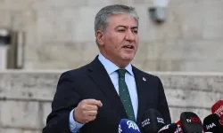 Mersin'de belediye başkanlarının tutuklanmasına YENİ Parti'den tepki!