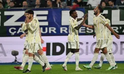 Fenerbahçe, Rize'de üç golle kazandı
