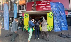 Çerçioğlu'ndan vatandaşlara ve esnafa çorba ikramı