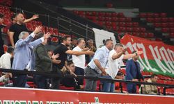 Karşıyaka'ya seyircisiz maçta seyirci cezası!