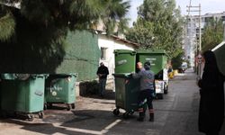 Karabağlar’da çöp konteynerleri yenileniyor