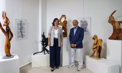 Karabağlar’da çevre dostu heykel sergisi açıldı