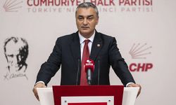 CHP'li Sarı'dan Özel'e tepki: İzmir halkından özür dile!