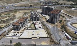 Karabağlar’da dönüşüm tartışması… Belediye ‘engelliyor’ iddiası!