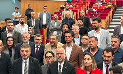 AK Parti’den ‘boykot’ tepkisi: Dertleri kavga, gürültü, kargaşa!