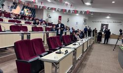 Çiğli’de AK Parti boykotu sürüyor: Meclis toplanamadı!