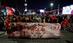 Tugay'sız fener alayı!