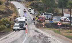 Yolcu otobüsü ile TIR çarpıştı: 1 ölü, 14 yaralı