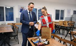 Bornova’da öğrencilere beslenme desteği
