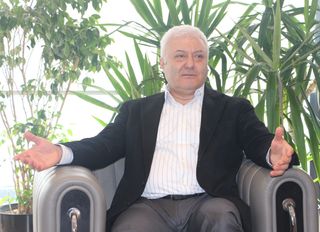Tuncay Özkan