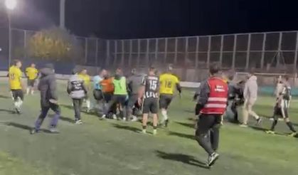 İzmir'de hakeme saldıran futbolcu tutuklandı