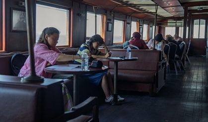 Bayramda da hizmet verecek... Bergama Vapuru gençler için demir attı!