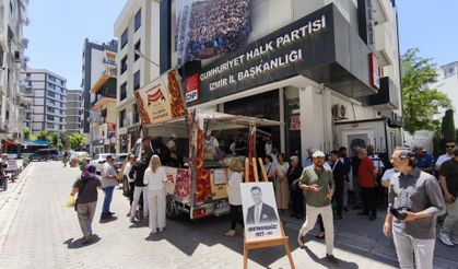 CHP İzmir, Ferdi Zeyrek için lokma döktürdü!