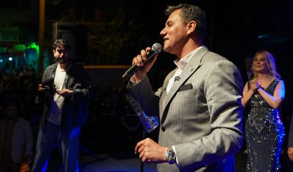 Başkan Zeyrek, Kiraz Festivali coşkusuna ortak oldu