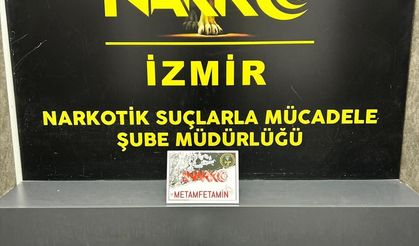 Kemalpaşa'da zehir tacirlerine tutuklama