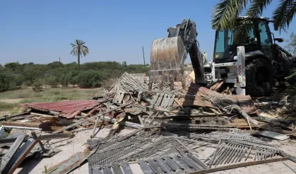 Balçova'da 874 kaçak yapı için yıkım kararı!