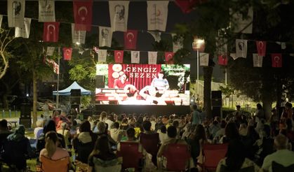 Bayraklı'da “Açık Hava Sineması”  keyfi