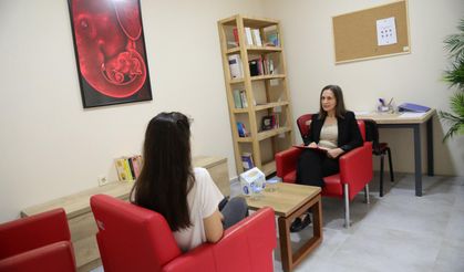 Bayraklı’da kadın ve çocuklara ücretsiz hukuki destek