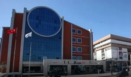 Karabağlar’da SGK borçlarına karşılık satış