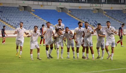 Menemen FK'dan Bilal Kısa yönetiminde iyi başlangıç