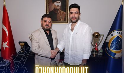 Menemen FK'da Özkan Karabulut imzaladı
