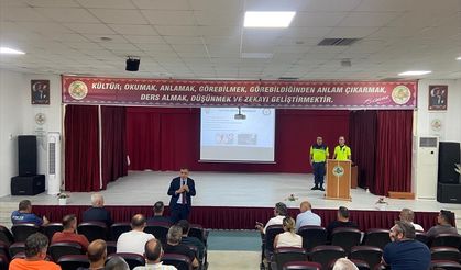 Kemalpaşa'da "güvenli servis taşımacılığı" toplantısı yapıldı
