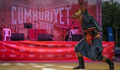 Cumhuriyet coşkusu Kiraz’da