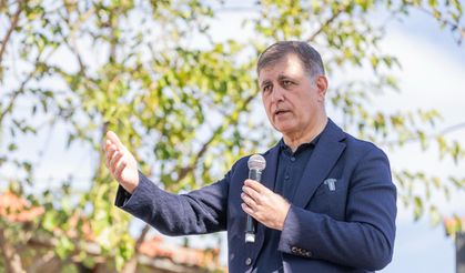 Başkan Tugay, Zeytin Festivali'nde konuştu: Her sıkıntınızda yanınızda olacağım