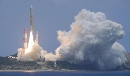 Japonya, yeni insansız kargo uzay aracını fırlattı