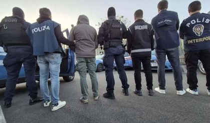 İtalya'da Barış Boyun operasyonunda yeni dalga: Dört gözaltı