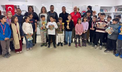 Seferihisar Yeni Yıl Satranç Turnuvası sona erdi