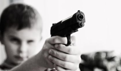 Dizilerdeki şiddet ve suç "hayat tarzı" gibi pazarlanıyor