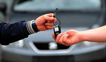 İzmir'de araç satışında keskin düşüş!