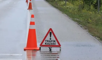 Yolun karşısına geçmeye çalışıyordu... Kazada can verdi!