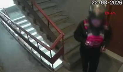 Kurye, sipariş getirdiği binaya idrarını yaptı!