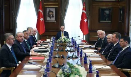 Okullardaki şiddet masada: Kritik zirvede yeni adımlar!