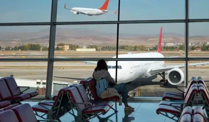 İran savaşı havayollarını vurdu: Bilet fiyatlarına zam kararı!