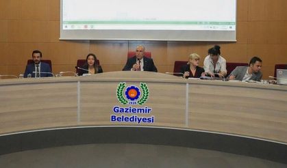 Gaziemir Meclisi’nde soruşturma gerilimi… Atmaca’dan ‘bankamatik’ sorusu, Işık’tan ‘jurnallediniz’ çıkışı!