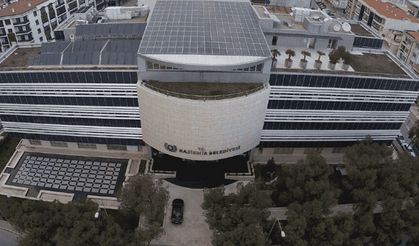Gaziemir’de “Universe” yazılımı gündemi: Bağış mı, çıkar ilişkisi mi?