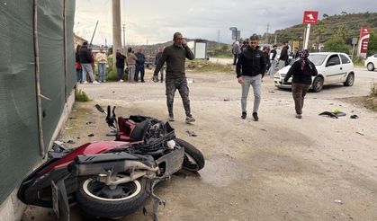 Otomobille çarpıştı... Motosiklet sürücüsü can verdi!