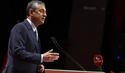 Özel'den Onursal Adıgüzel'in gözaltına alınmasına tepki!